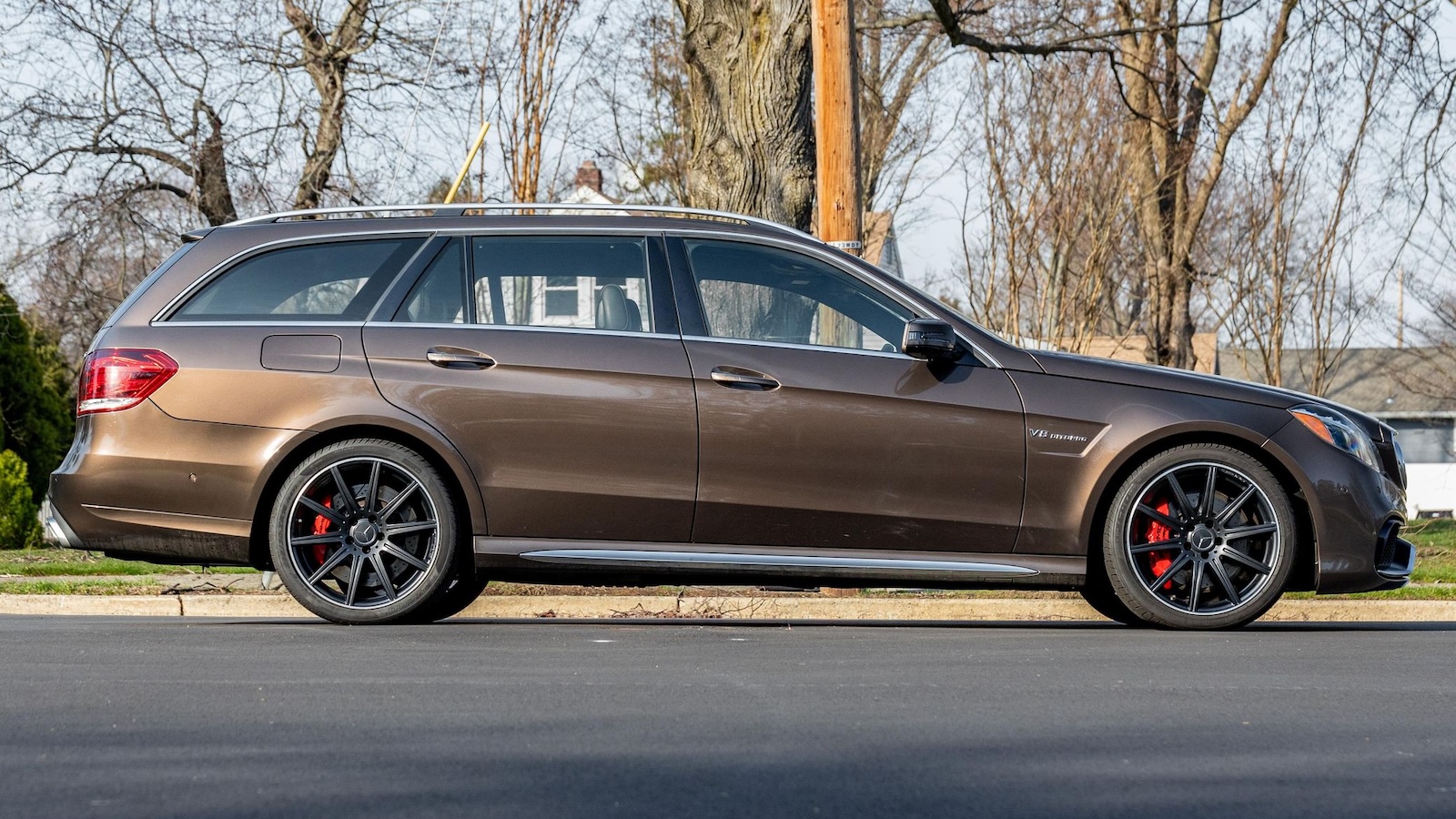 2014 Mercedes-Benz E63 S Wagon Profile