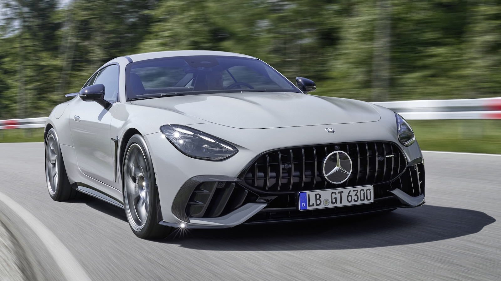 Der Neue Mercedes Amg Gt 63 Pro 4matic+: Noch Agiler Für Die Rennstrecke The New Mercedes Amg Gt 63 Pro 4matic+: Even More Agile For The Racetrack