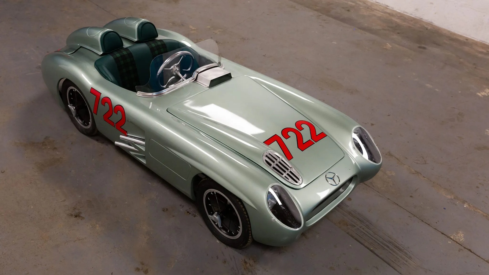 300 Slr Go Kart 1