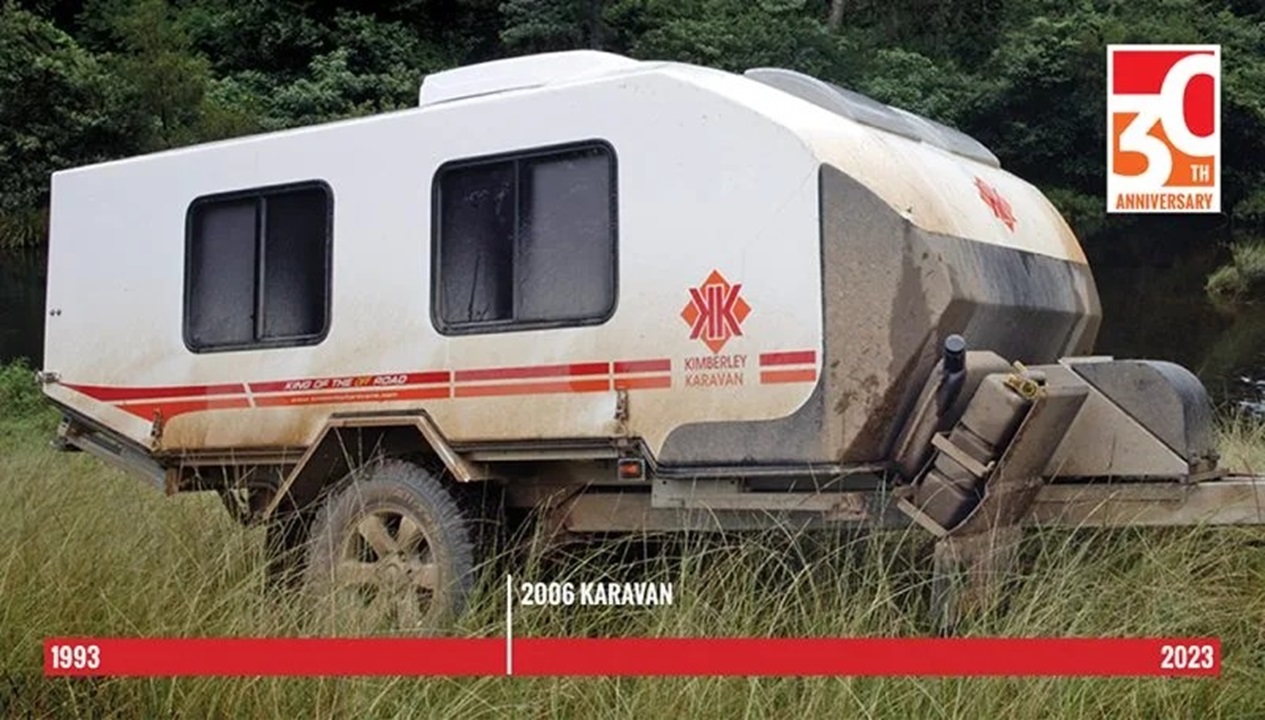 Hybrid Offroad Caravan 30 Year T