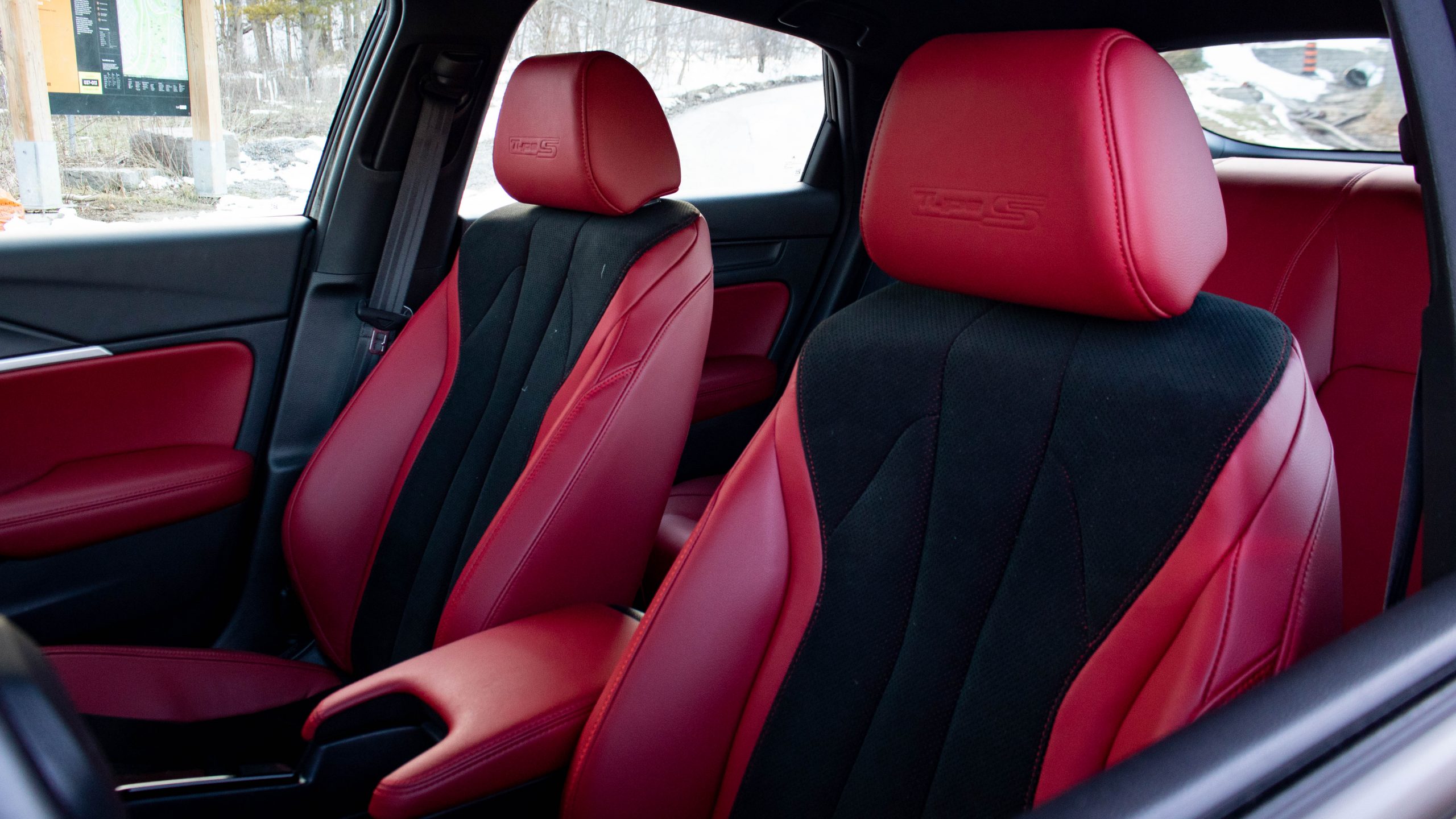 2024 Acura Integra Type S seats