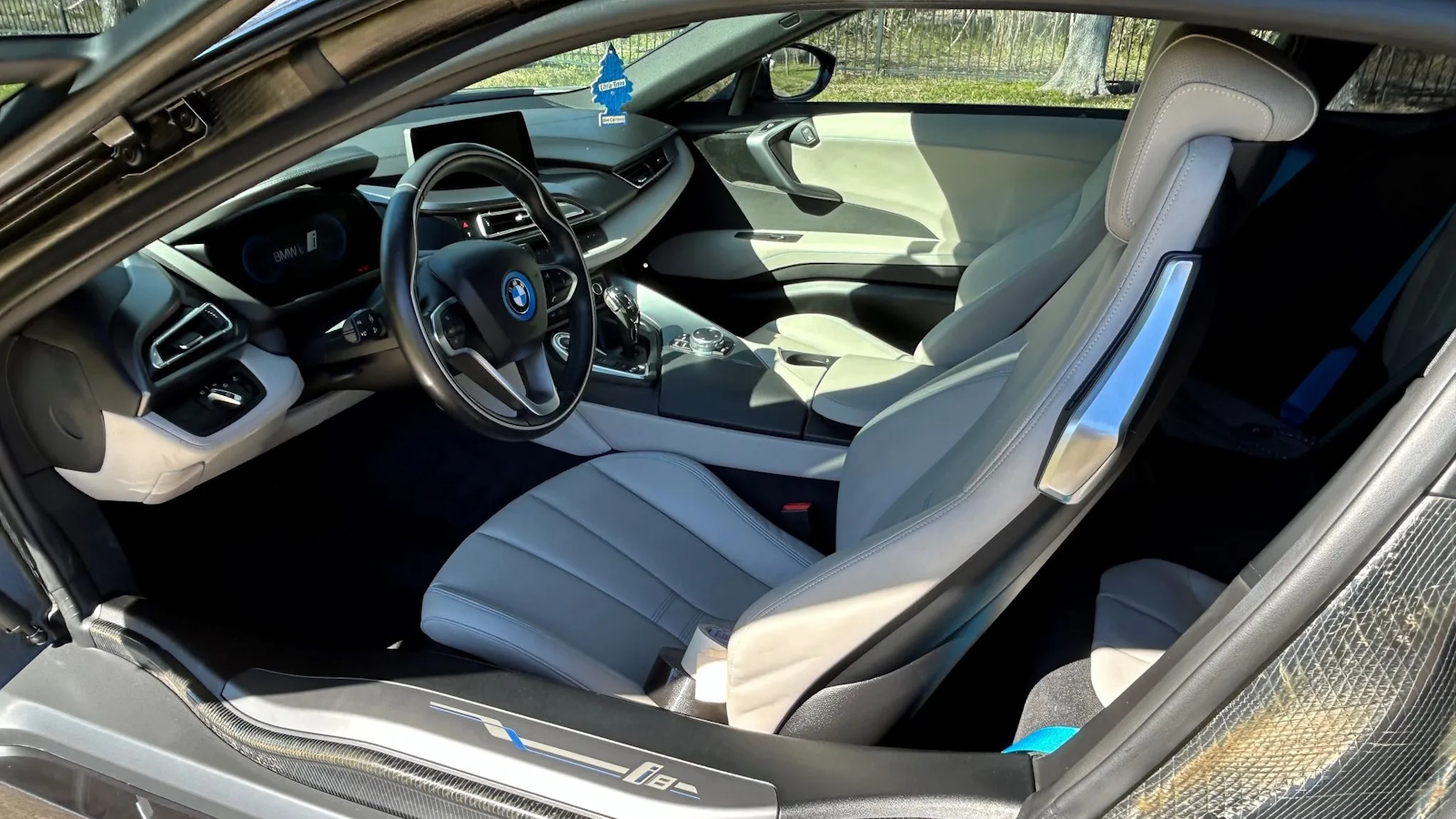 Bmw I8 Interior