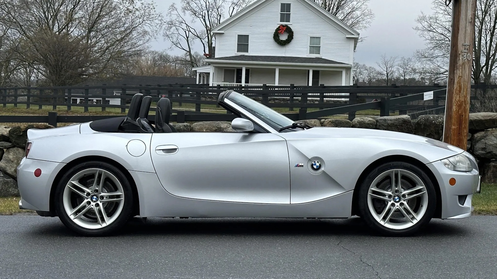 Bmw Z4 M Roadster Profile