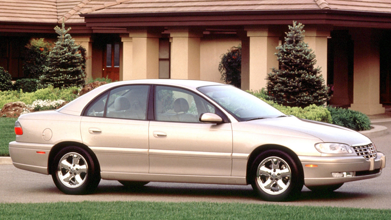 Cadillac Catera 2