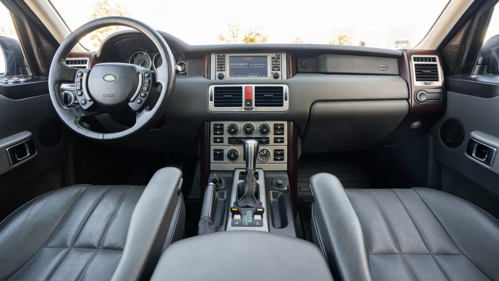 L322 Range Rover Interior