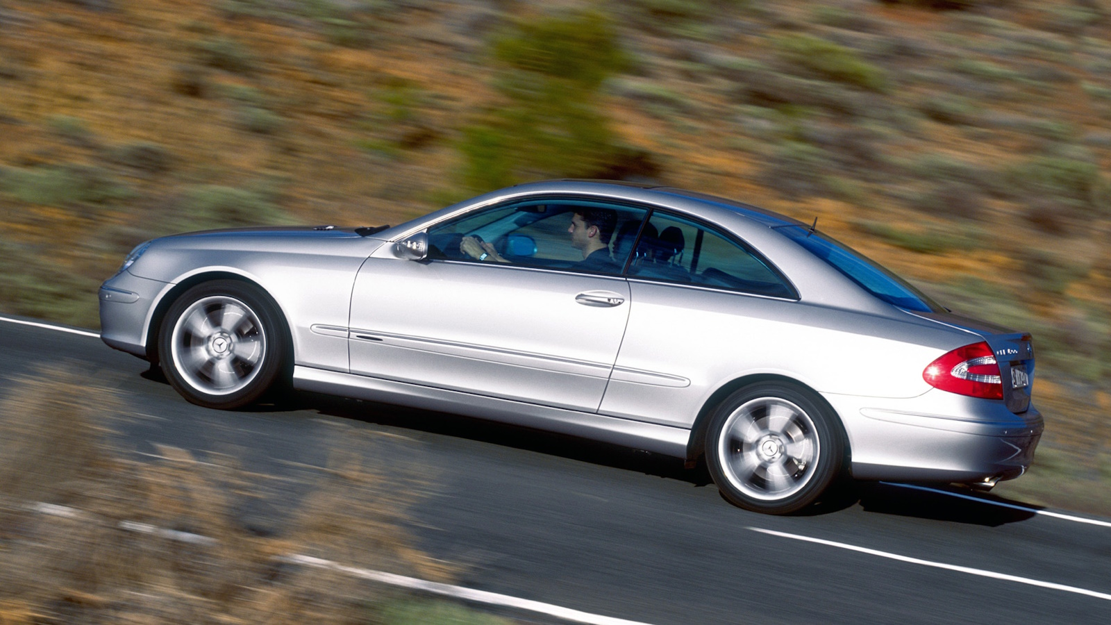 Mercedes Benz Clk 500 On The Move