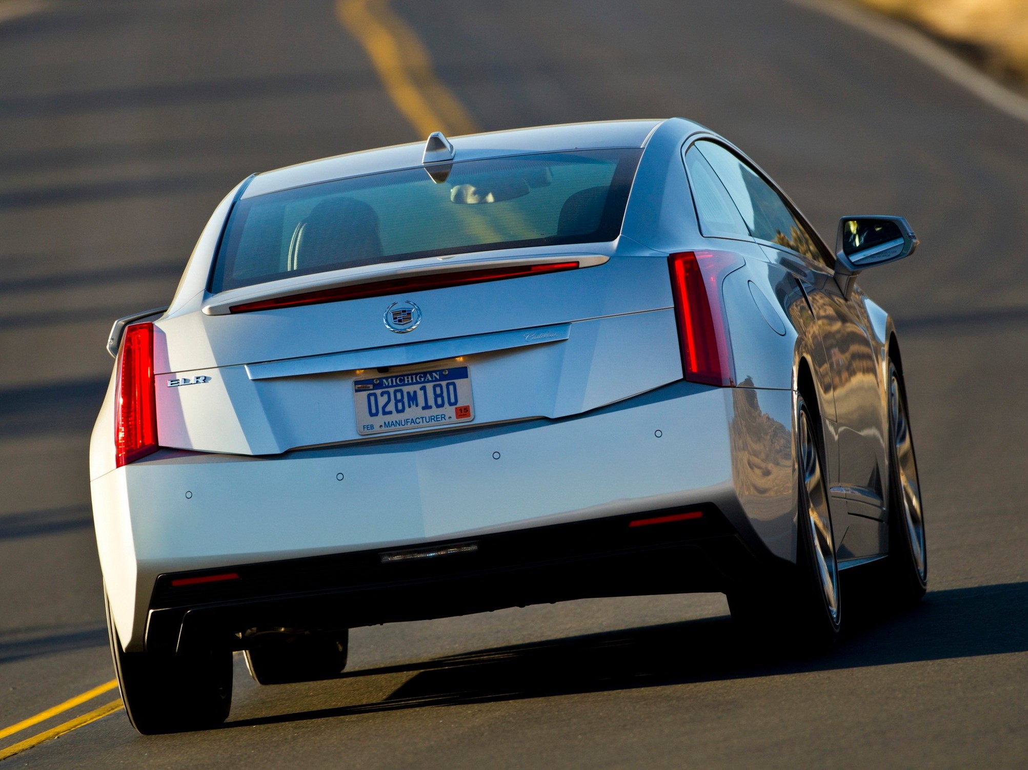 Photos Cadillac Elr 2014 1